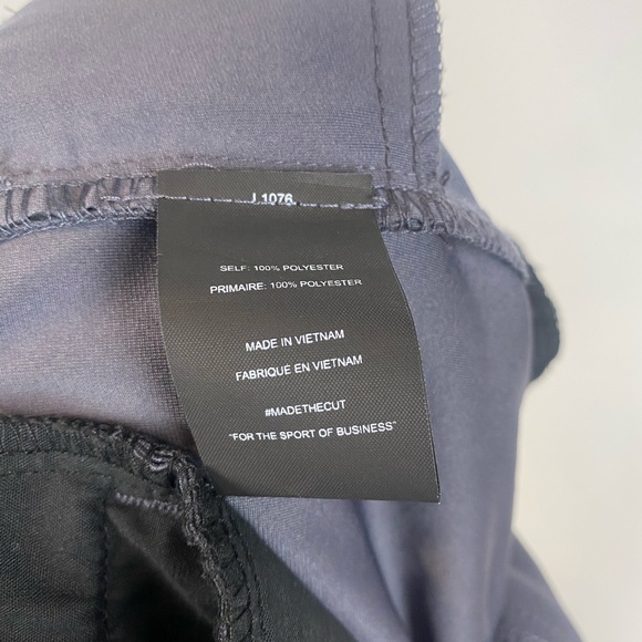 Cuts AO Jogger Cast Iron Size Small *flaw - Picture 14 of 16